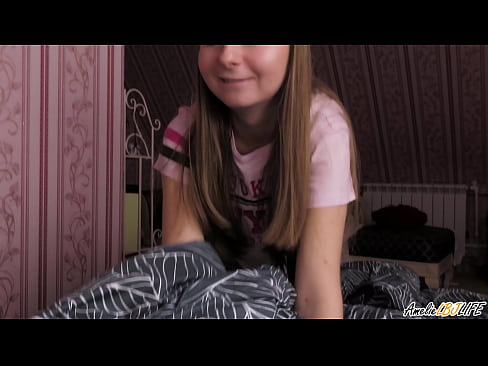 ❤️ Blondie-k bere BFF-ren sakon zurrupatzen du eta esperma jasotzen du ahoan ❤️ Porno gurean eu.serviporno.ru ❌️❤