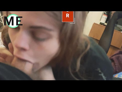 ❤️ Eztarria, galtza urratuak eta takoi urratuak elkartzeko atseginak dira ❤️ Porno gurean eu.serviporno.ru ❌️❤