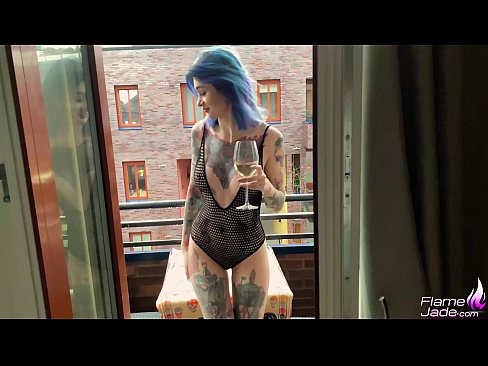 ❤️ Neska Ikaragarria trago batez zurrupatzen eta zeru zabalean sutsuki izorratzen ❤️ Porno gurean eu.serviporno.ru ❌️❤